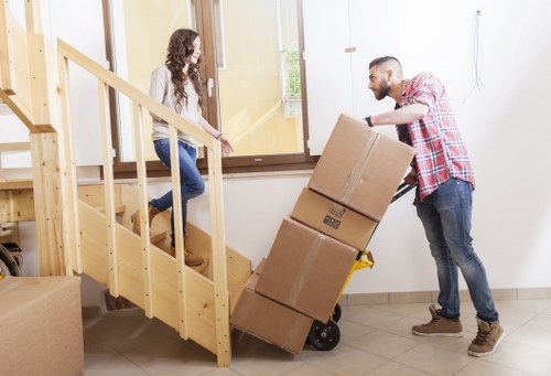 Apartment and terrace house moving support with a truck in Paddington